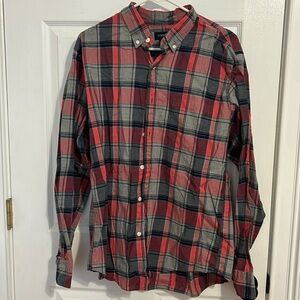 J. Crew size Large front pocket button down